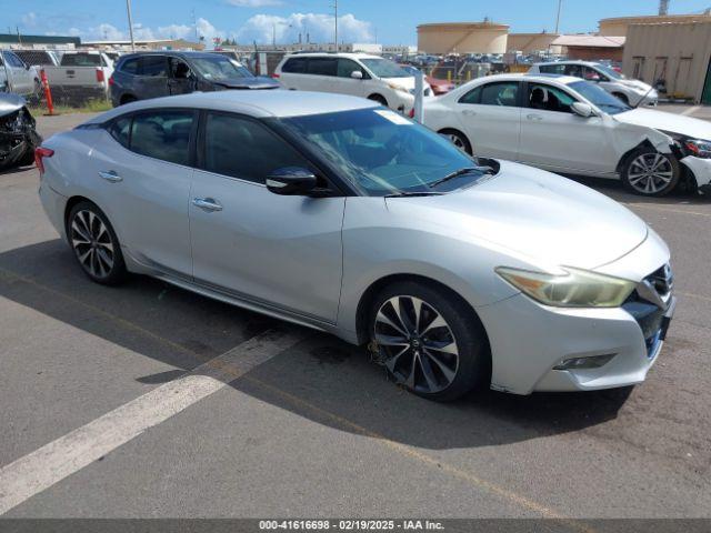  Salvage Nissan Maxima