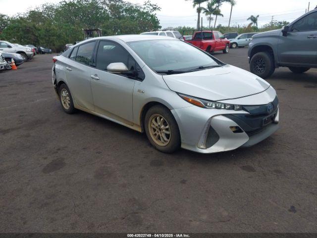  Salvage Toyota Prius Prime