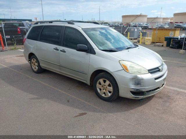  Salvage Toyota Sienna