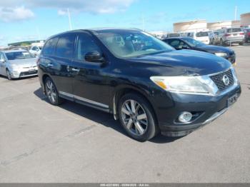  Salvage Nissan Pathfinder
