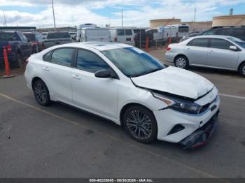  Salvage Kia Forte