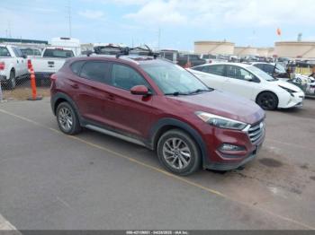  Salvage Hyundai TUCSON