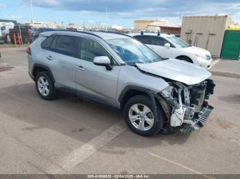  Salvage Toyota RAV4