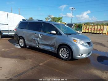  Salvage Toyota Sienna