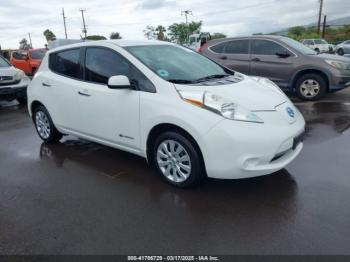  Salvage Nissan LEAF