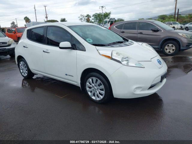  Salvage Nissan LEAF