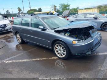  Salvage Volvo V70