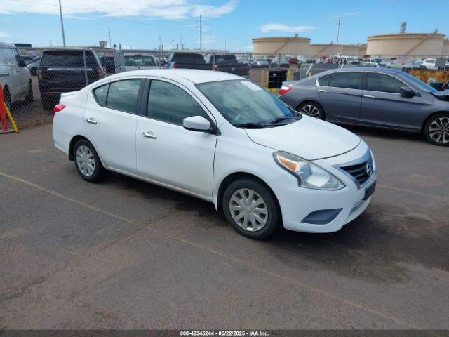  Salvage Nissan Versa