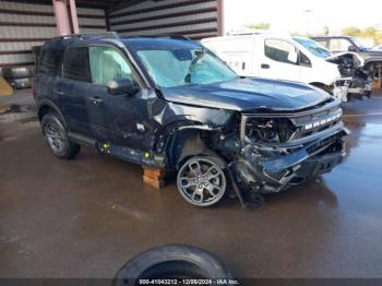  Salvage Ford Bronco