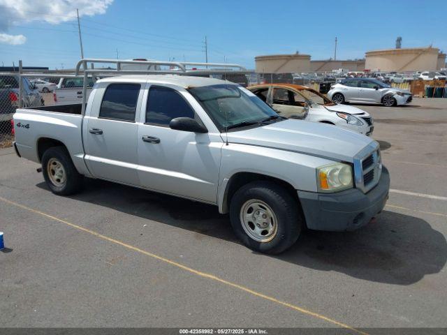  Salvage Dodge Dakota