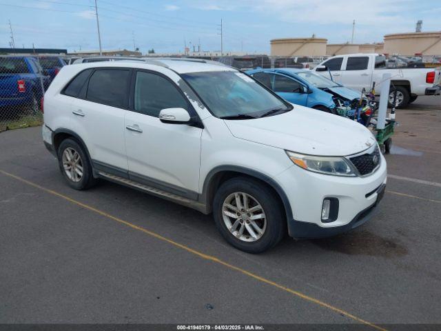  Salvage Kia Sorento