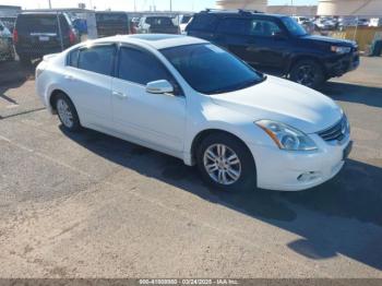  Salvage Nissan Altima