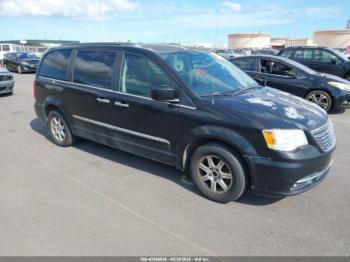  Salvage Chrysler Town & Country
