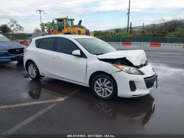  Salvage Mazda Mazda3