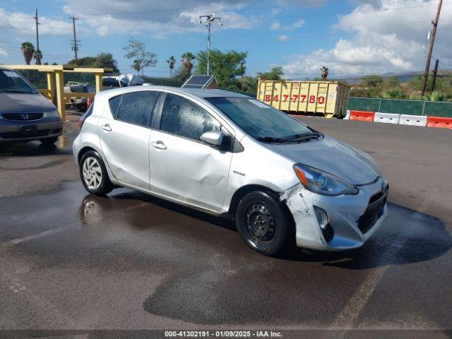  Salvage Toyota Prius c