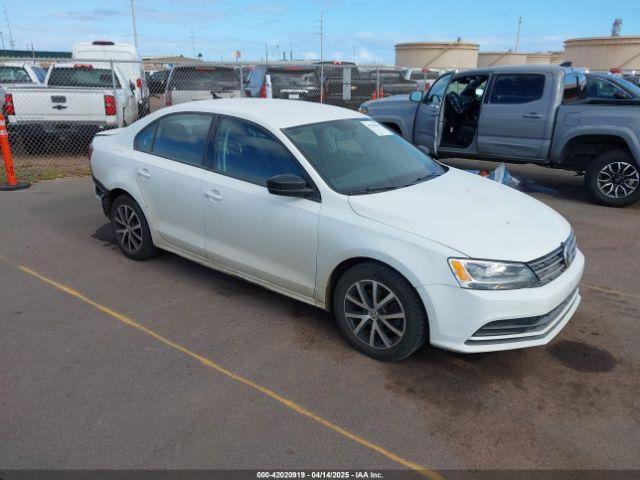  Salvage Volkswagen Jetta