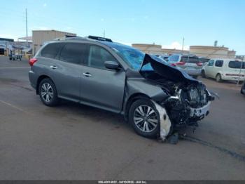  Salvage Nissan Pathfinder