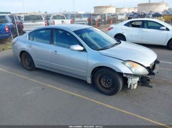  Salvage Nissan Altima