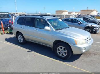  Salvage Toyota Highlander