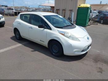  Salvage Nissan LEAF