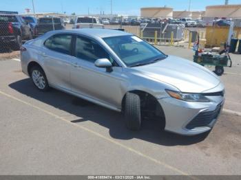  Salvage Toyota Camry