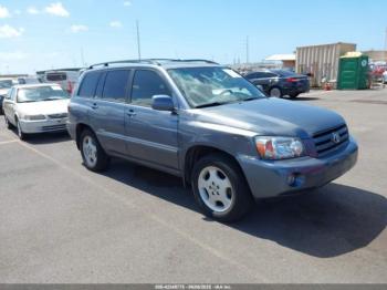  Salvage Toyota Highlander