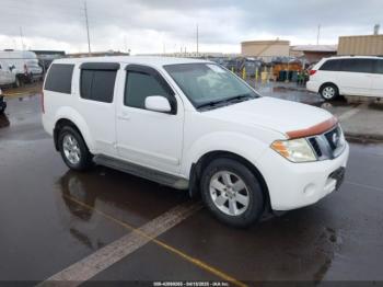  Salvage Nissan Pathfinder