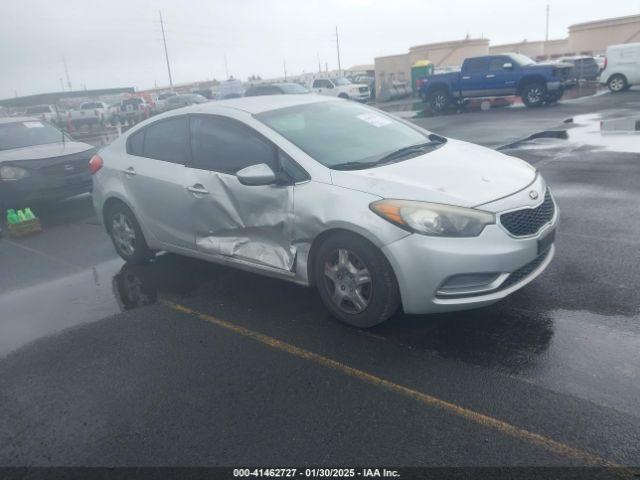  Salvage Kia Forte