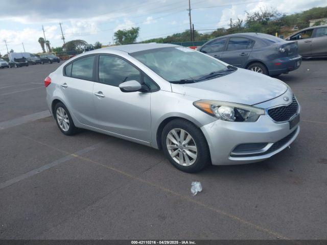  Salvage Kia Forte