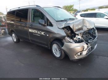  Salvage Mercedes-Benz Metris
