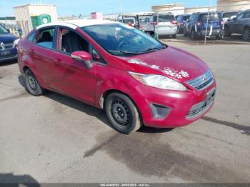  Salvage Ford Fiesta