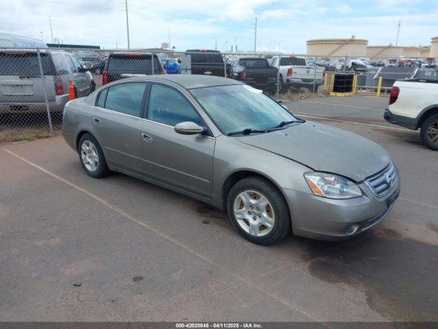  Salvage Nissan Altima