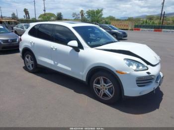  Salvage Porsche Cayenne
