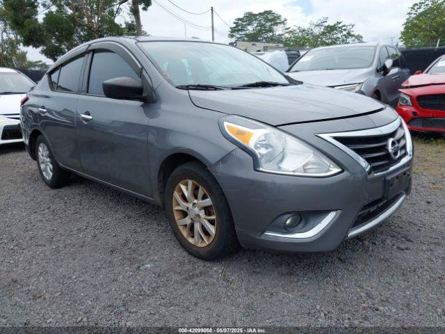  Salvage Nissan Versa