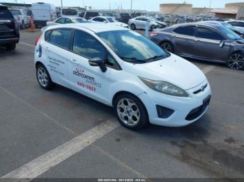  Salvage Ford Fiesta