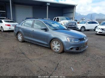  Salvage Volkswagen Jetta