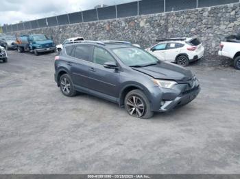  Salvage Toyota RAV4