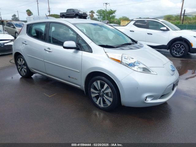  Salvage Nissan LEAF