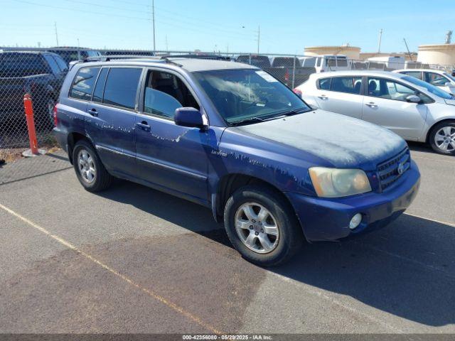  Salvage Toyota Highlander