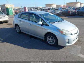  Salvage Toyota Prius