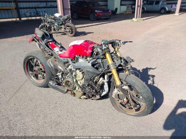  Salvage Ducati Panigale
