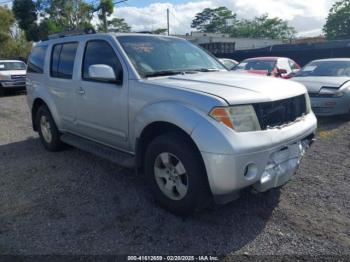  Salvage Nissan Pathfinder