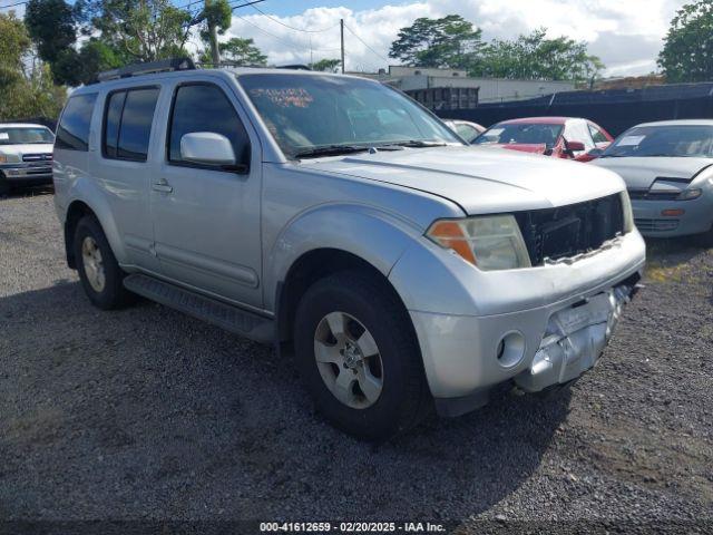 Salvage Nissan Pathfinder