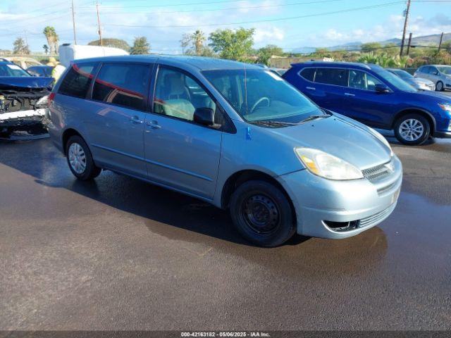  Salvage Toyota Sienna