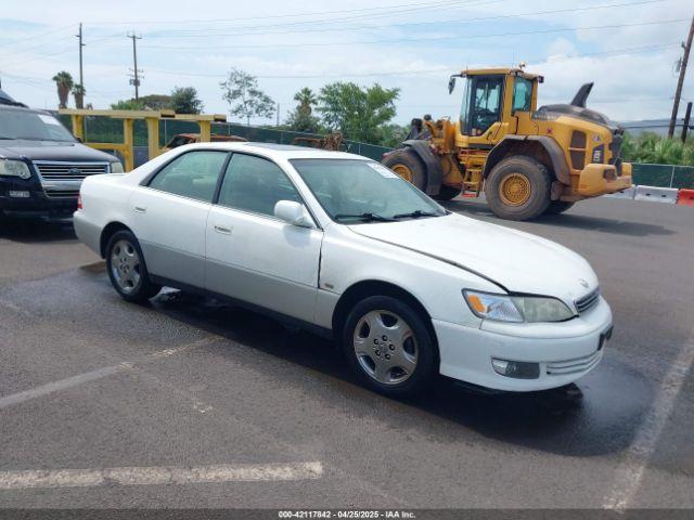  Salvage Lexus Es