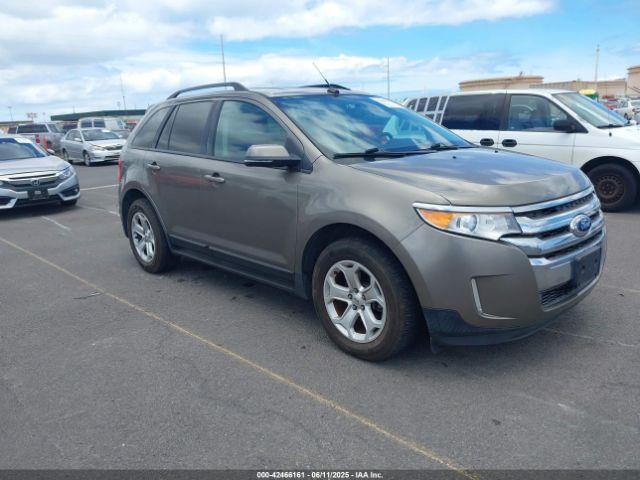  Salvage Ford Edge