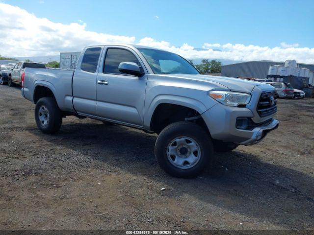  Salvage Toyota Tacoma