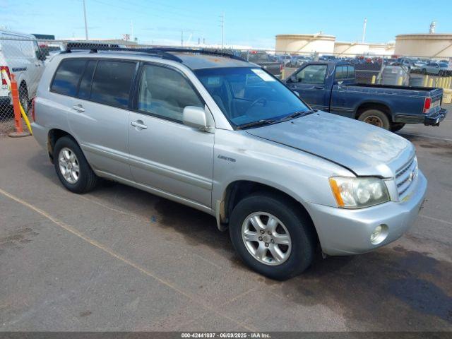  Salvage Toyota Highlander