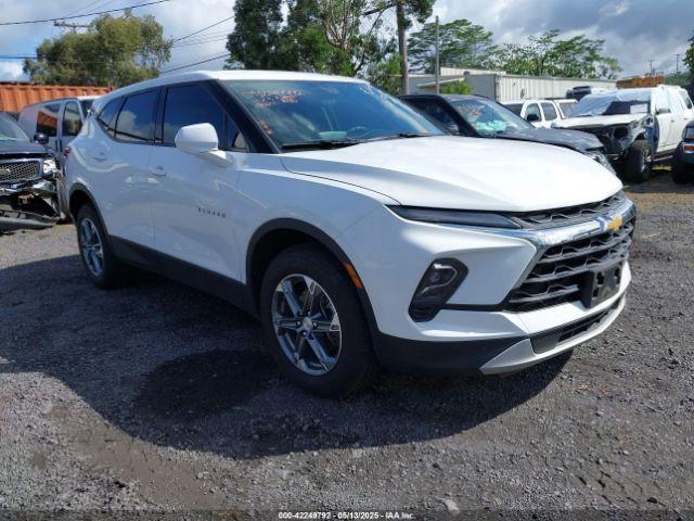  Salvage Chevrolet Blazer