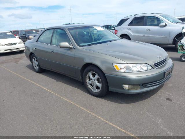  Salvage Lexus Es